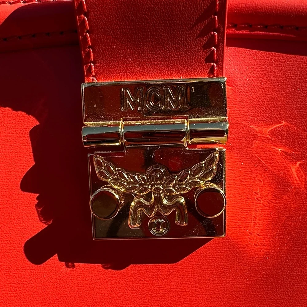 MCM Anna Large Red/Orange NWT Dome Crossbody Satchel COA Full Inclusion - Picture 3 of 12